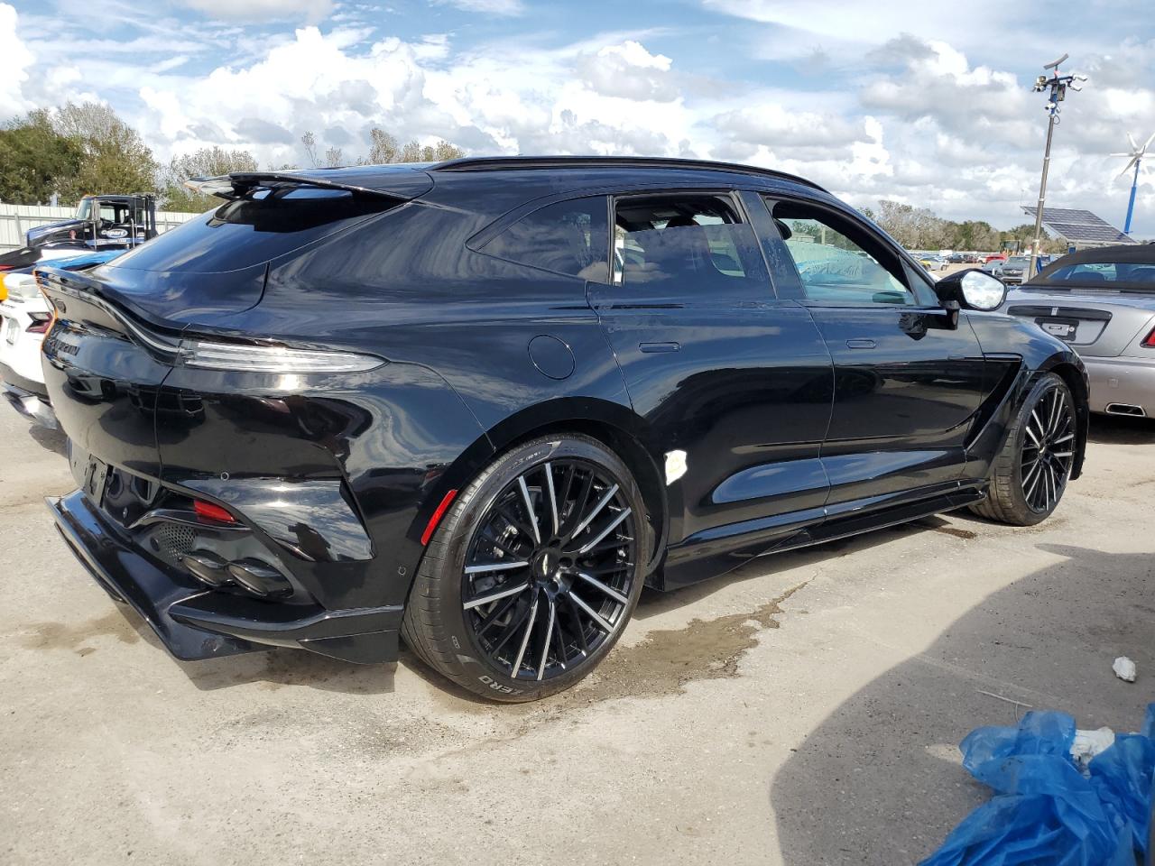 2023 Aston Martin Dbx VIN SD7VUJBW5PTV08541 Copart auction photo, water/flood damage thumbnail 3