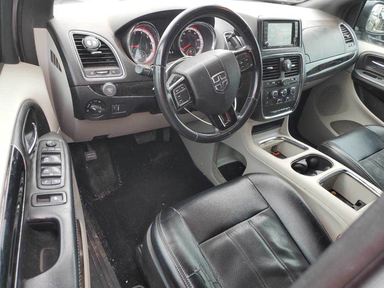 2019 Dodge Caravan VIN 2C4RDGCG4KR718320 Copart auction photo, side damage thumbnail 8