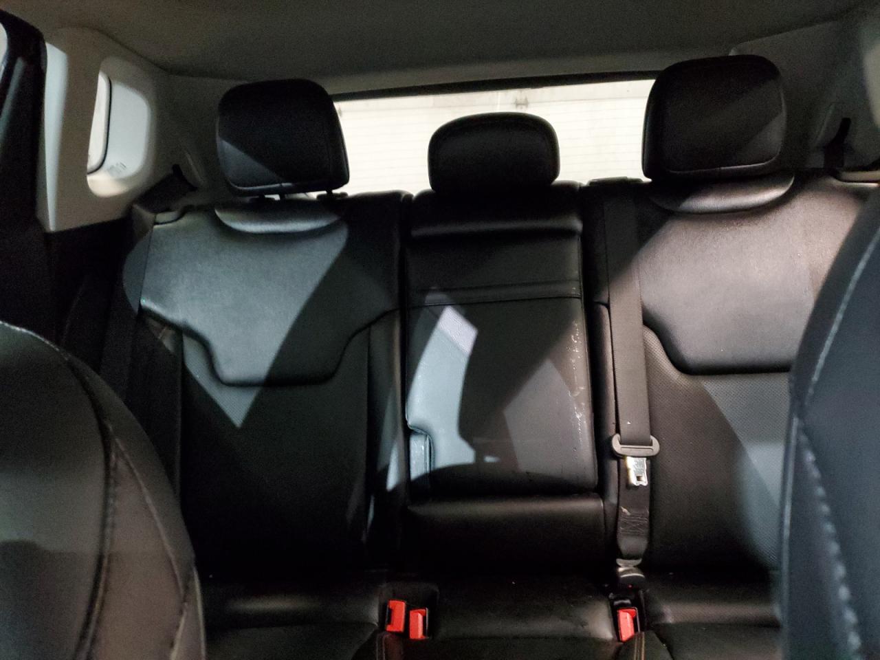2019 Jeep Compass VIN 3C4NJDCBXKT729183 Copart auction photo, rear end / minor dent/scratches damage thumbnail 10