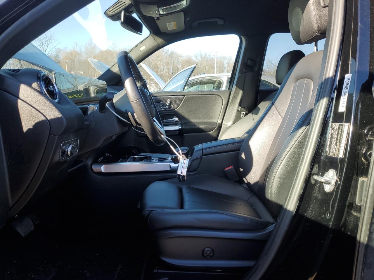 2020 Mercedes-Benz GLB VIN WDC4M4HB4LW009024 Copart auction photo, rear end / minor dent/scratches damage thumbnail 7