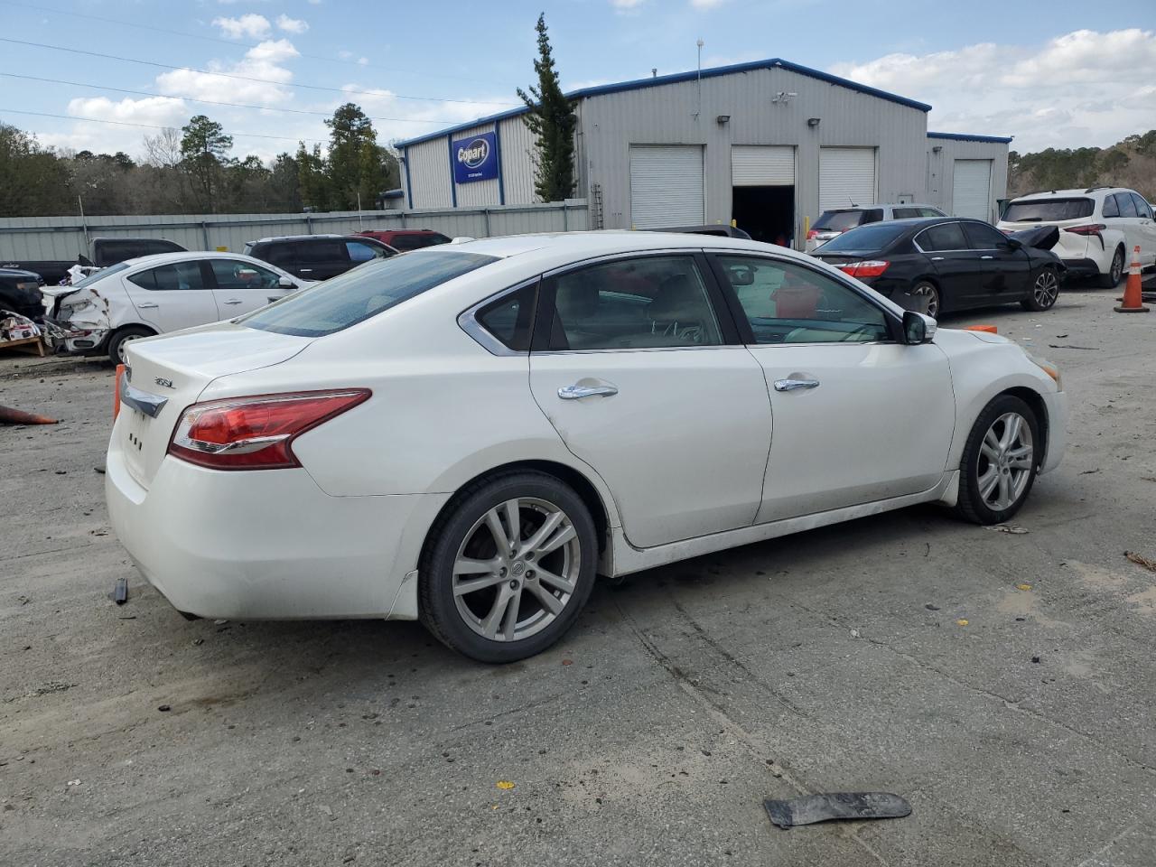 2013 Nissan Altima VIN 1N4BL3AP1DC250659 Copart auction photo, all over damage thumbnail 3
