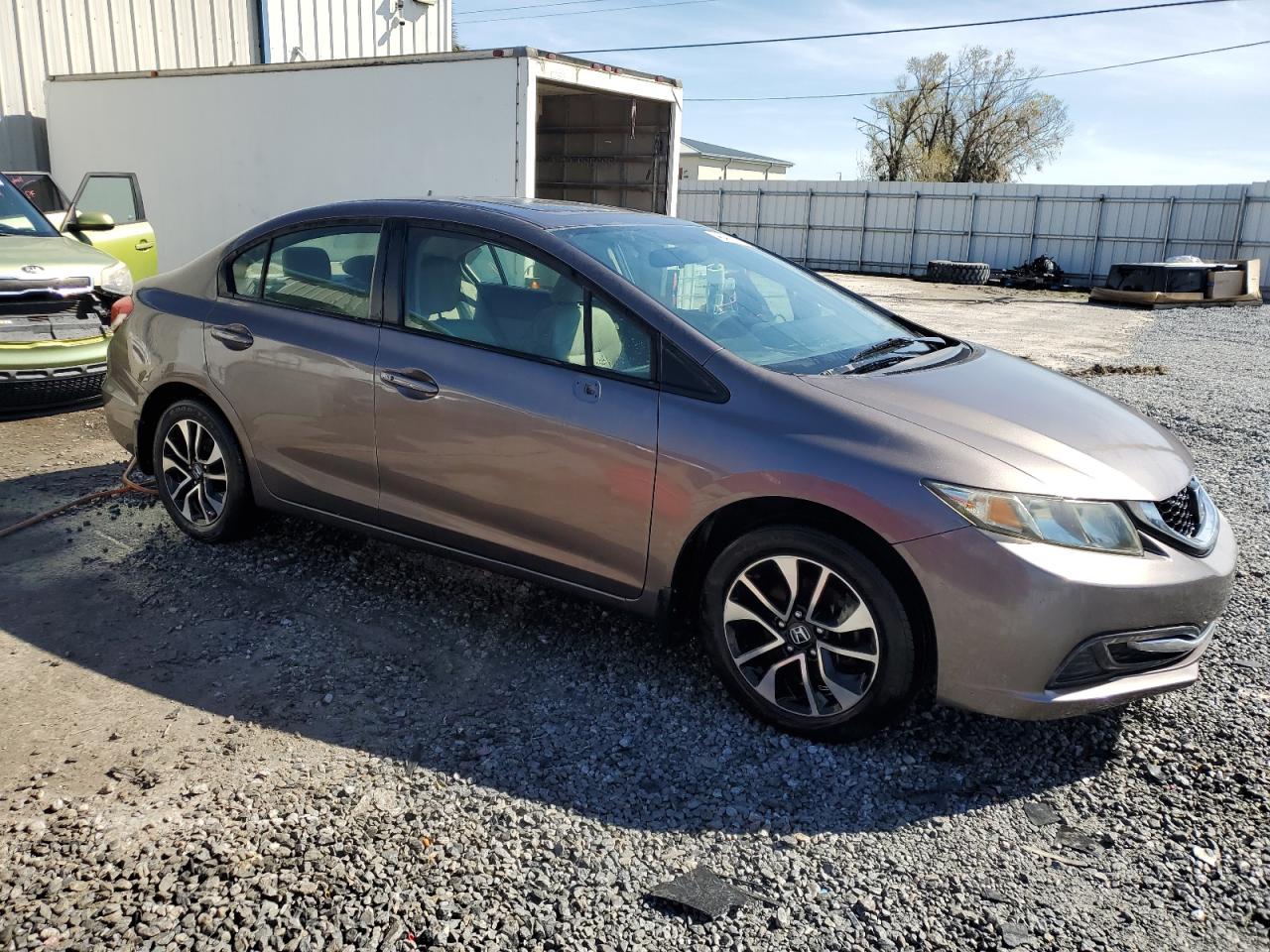 2015 Honda Civic VIN 19XFB2F83FE033619 Copart auction photo, minor dent/scratches damage thumbnail 4
