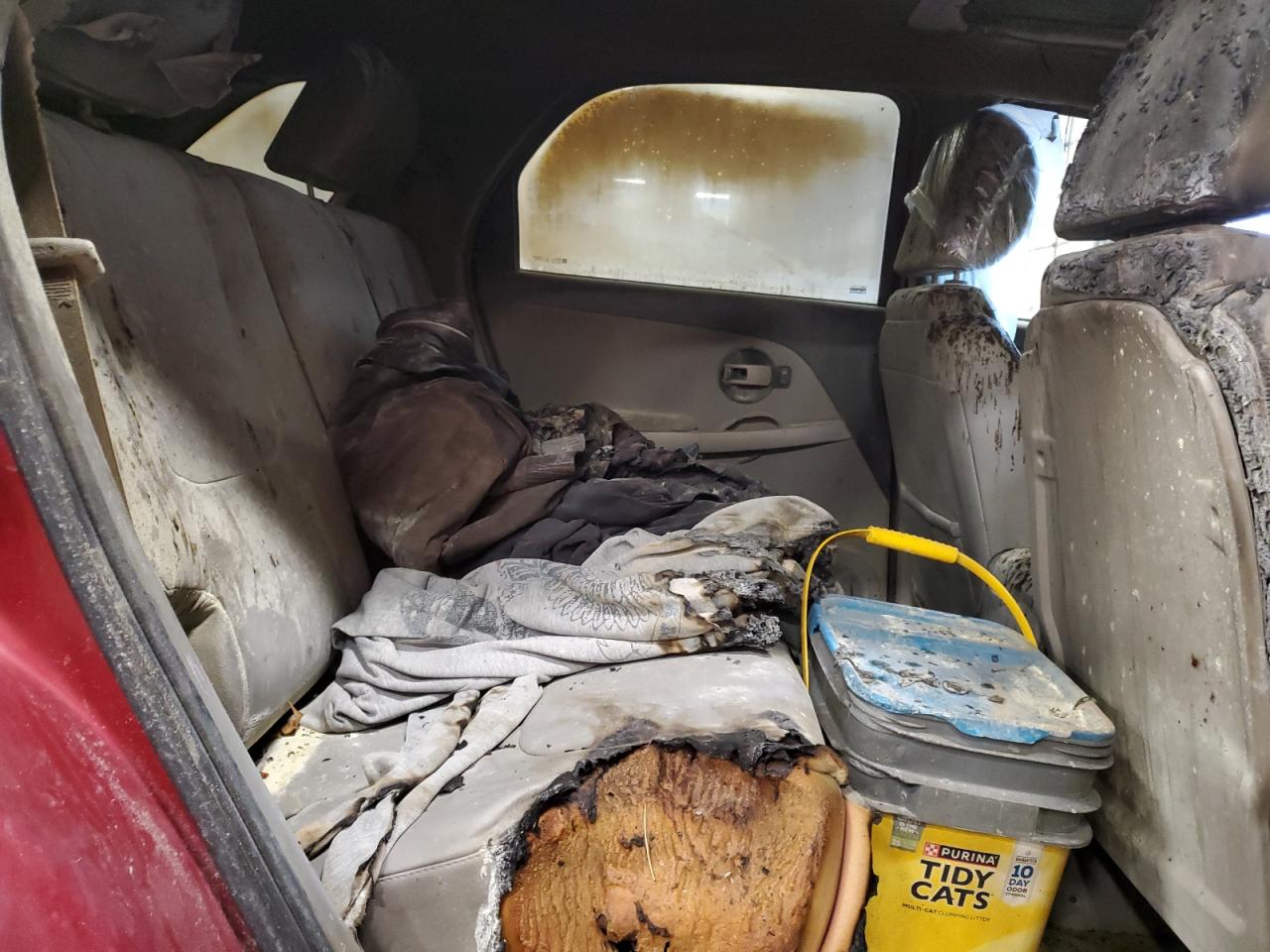 2005 Chevrolet Equinox VIN 2CNDL73F856129454 Copart auction photo, burn - interior damage thumbnail 11