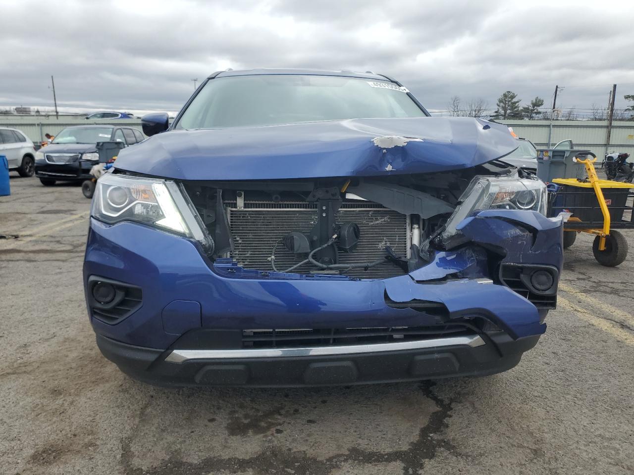 2018 Nissan Pathfinder VIN 5N1DR2MM2JC660391 Copart auction photo, front end damage thumbnail 5