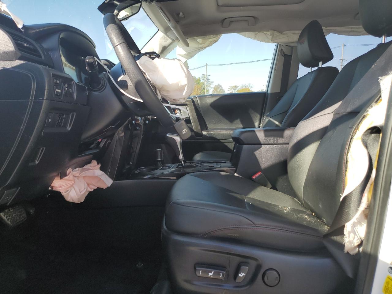 2020 Toyota 4Runner VIN JTEBU5JR5L5769491 Copart auction photo, front end damage thumbnail 7