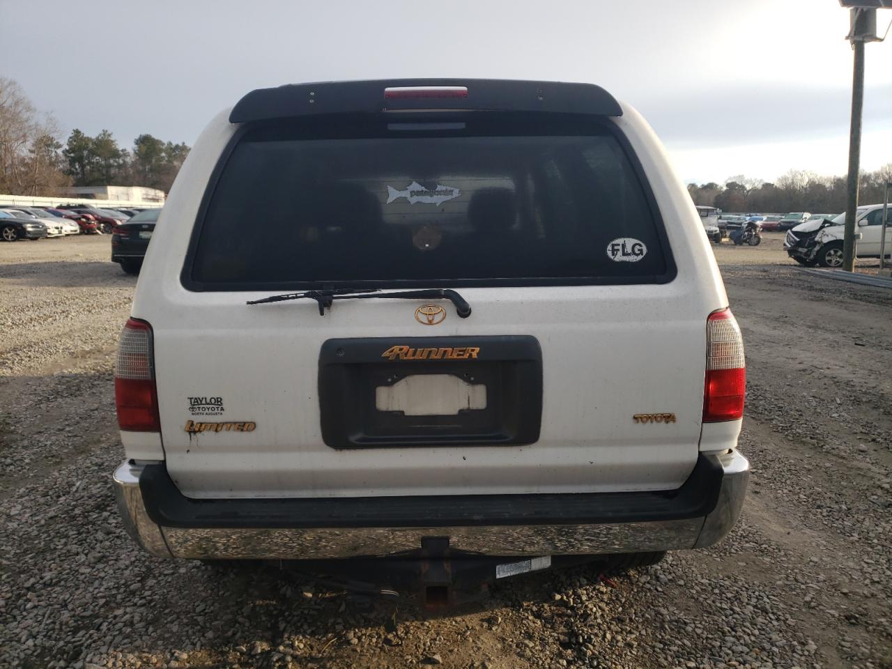 1998 Toyota 4Runner VIN JT3HN87RXW9011524 Copart auction photo, minor dent/scratches damage thumbnail 6