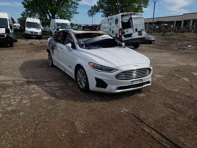 2019 Ford Fusion VIN 3FA6P0MU1KR131353 Copart auction photo, burn / rear end damage thumbnail 11