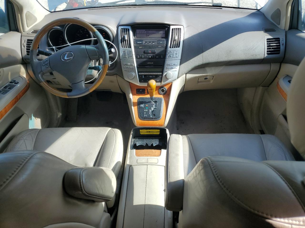 2005 Lexus RX VIN 2T2GA31U05C028582 Copart auction photo, front end / side damage thumbnail 8