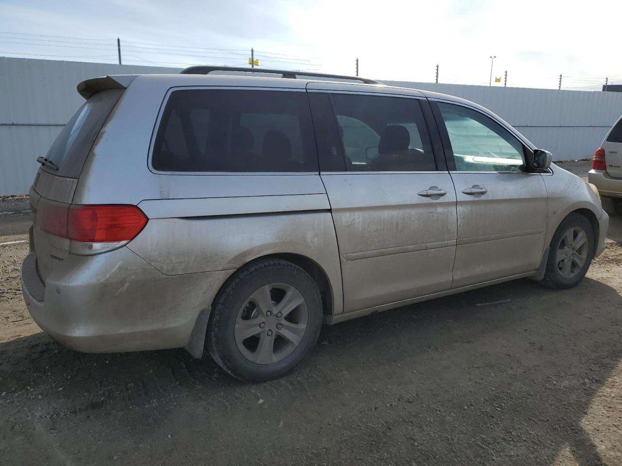 2008 Honda Odyssey VIN 5FNRL38828B507991 Copart auction photo, mechanical / front end damage thumbnail 3