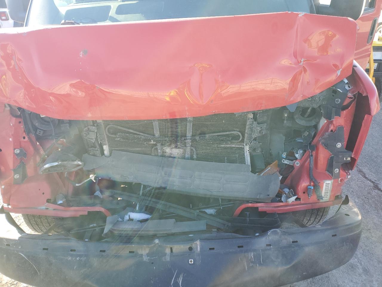 2016 GMC Savana VIN 1GTW7AFF8G1257712 Copart auction photo, front end damage thumbnail 14