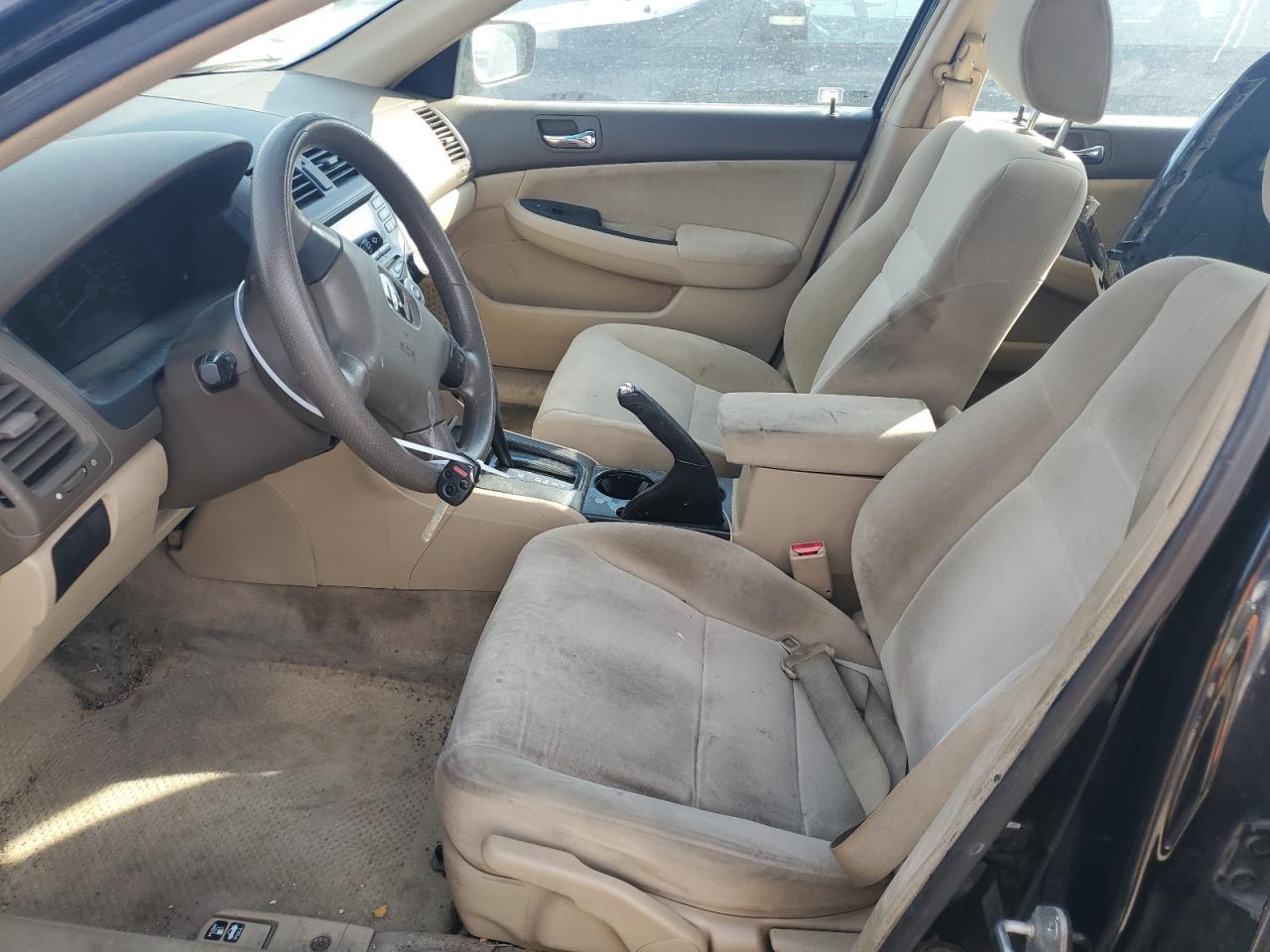 2005 Honda Accord VIN 1HGCM56495A139023 Copart auction photo, front end damage thumbnail 7