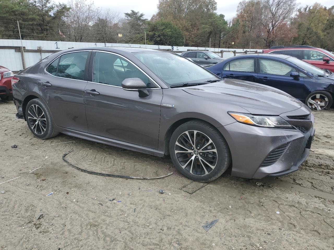 2020 Toyota Camry VIN 4T1J31AK4LU528988 Copart auction photo, undercarriage / rear end damage thumbnail 4