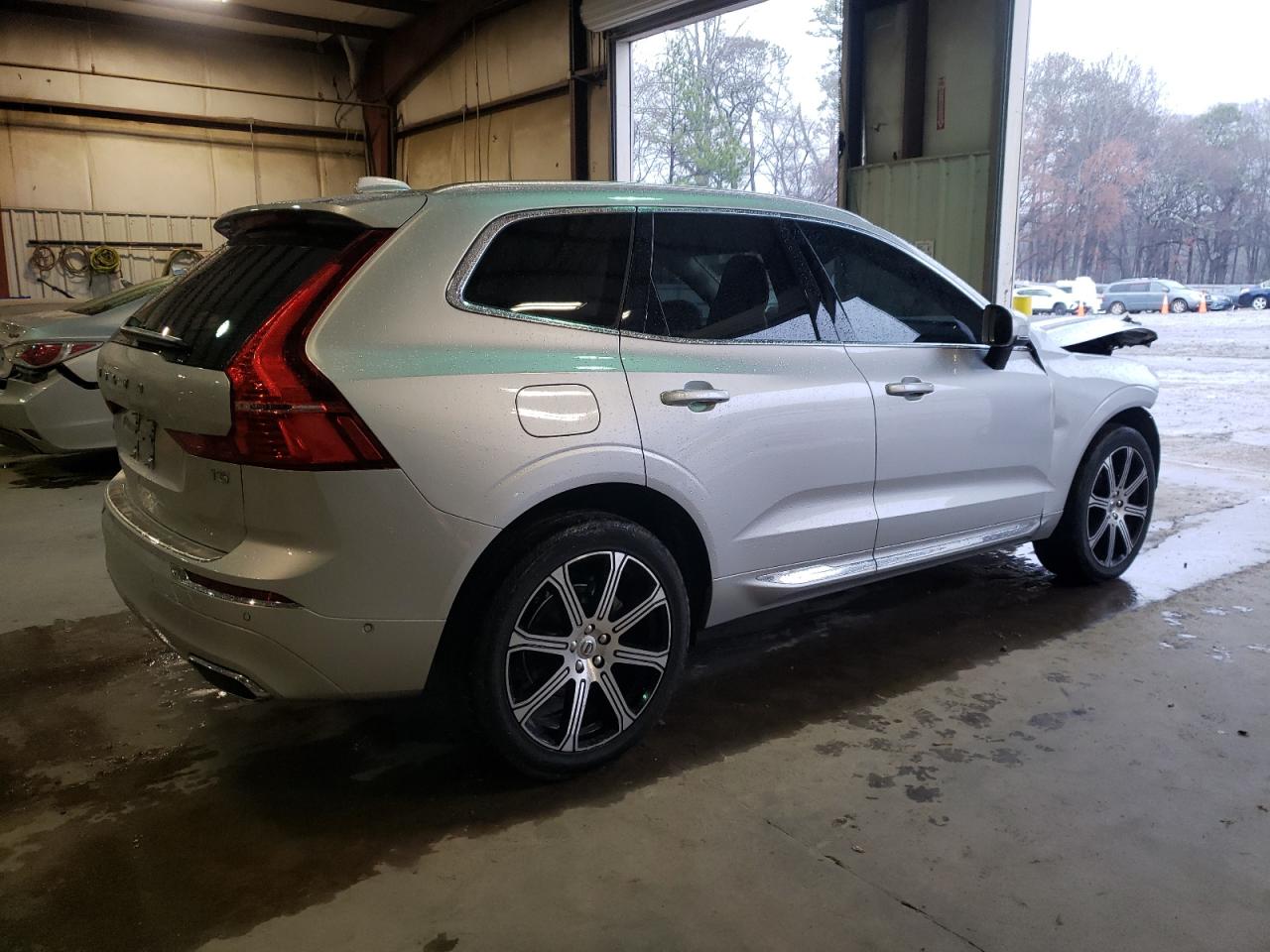 2021 Volvo XC60 VIN YV4102DL1M1883026 Copart auction photo, front end damage thumbnail 3