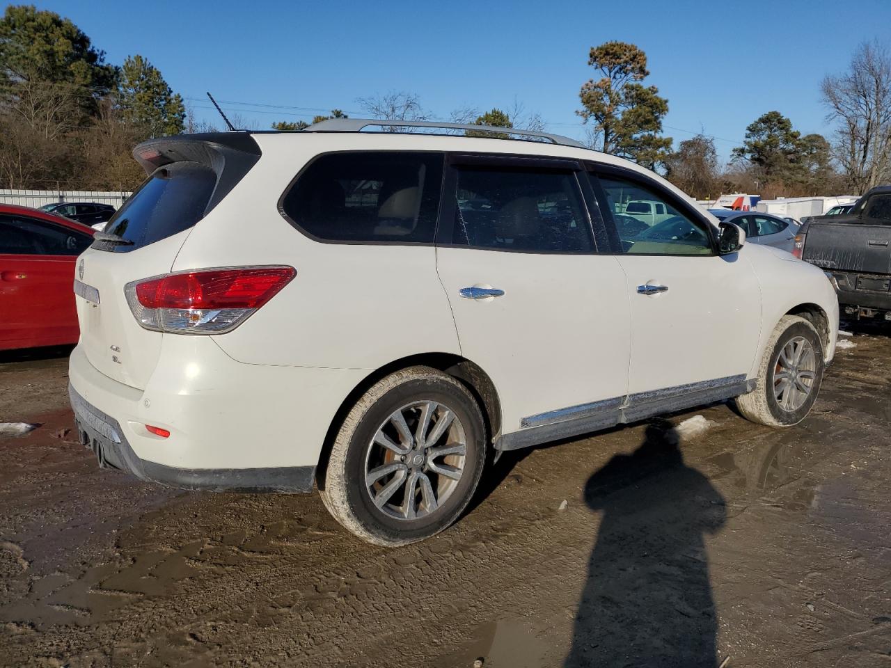 2014 Nissan Pathfinder VIN 5N1AR2MM2EC609949 Copart auction photo, mechanical / minor dent/scratches damage thumbnail 3
