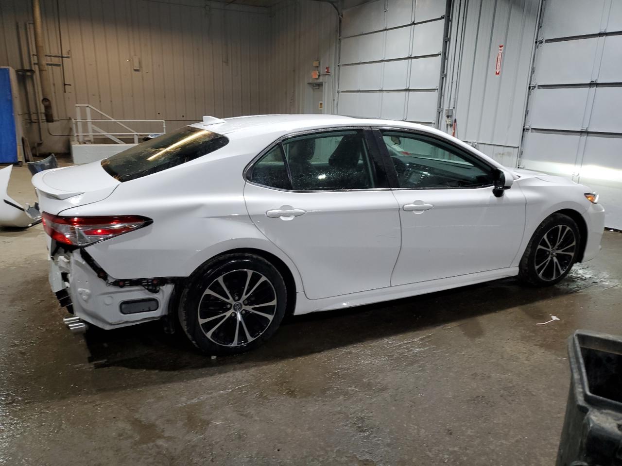 2020 Toyota Camry VIN 4T1G11AK1LU867644 Copart auction photo, rear end damage thumbnail 3