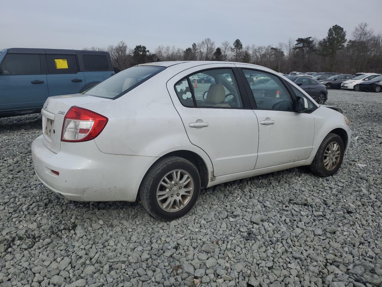 2013 Suzuki SX4 VIN JS2YC5A37D6101979 Copart auction photo, front end damage thumbnail 3