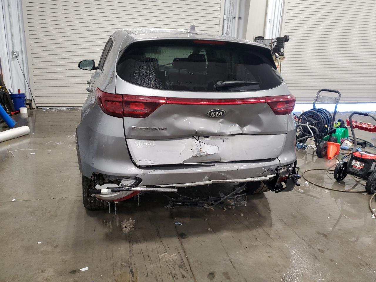 2020 KIA Sportage VIN KNDPMCACXL7661673 Copart auction photo, rear end damage thumbnail 6