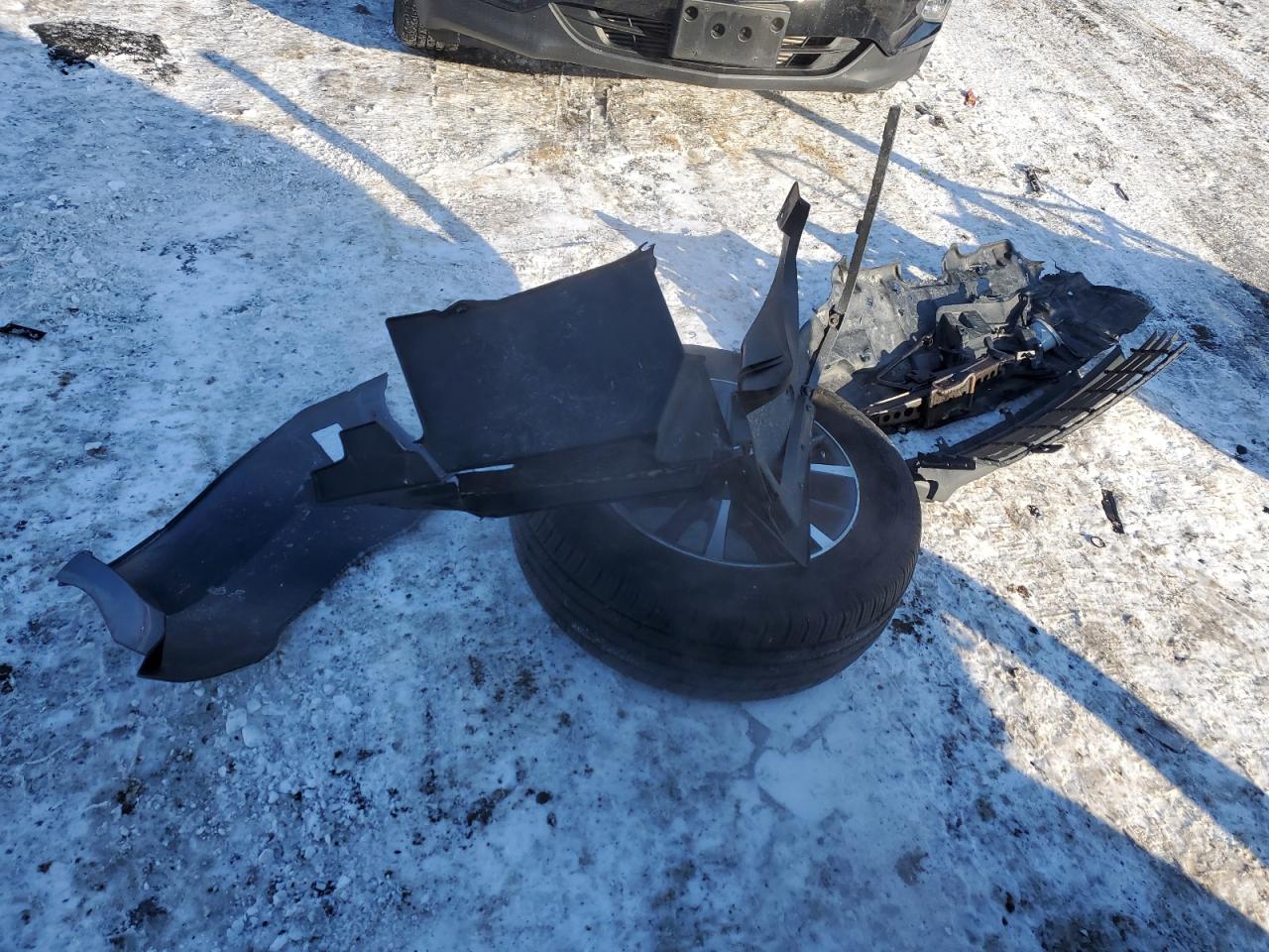 2019 Toyota Highlander VIN 5TDJZRFH9KS953608 Copart auction photo, rear end / front end damage thumbnail 13
