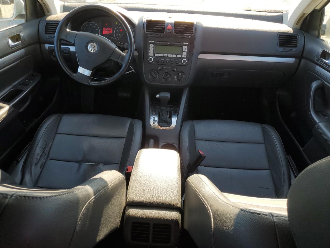 2009 Volkswagen Jetta VIN 3VWRZ71KX9M064981 Copart auction photo, rear end damage thumbnail 8