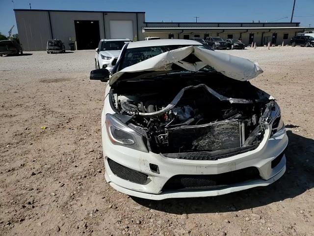 2016 Mercedes-Benz CLA-klasse VIN WDDSJ4EB3GN389775 Copart auction photo, front end / minor dent/scratches damage thumbnail 11