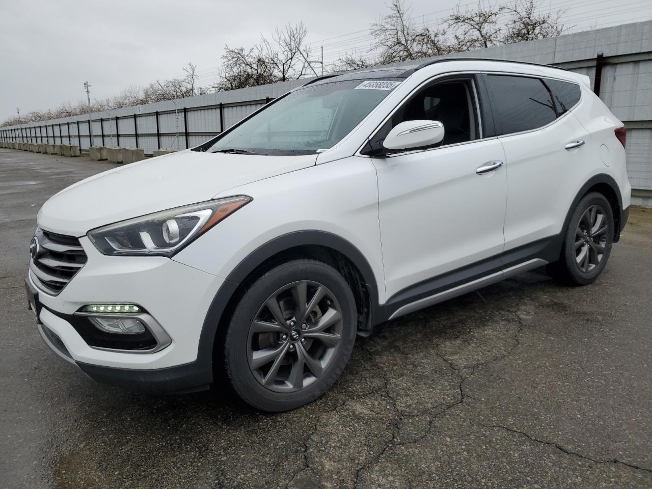 2017 Hyundai Santa Fe VIN 5XYZW4LA0HG501512