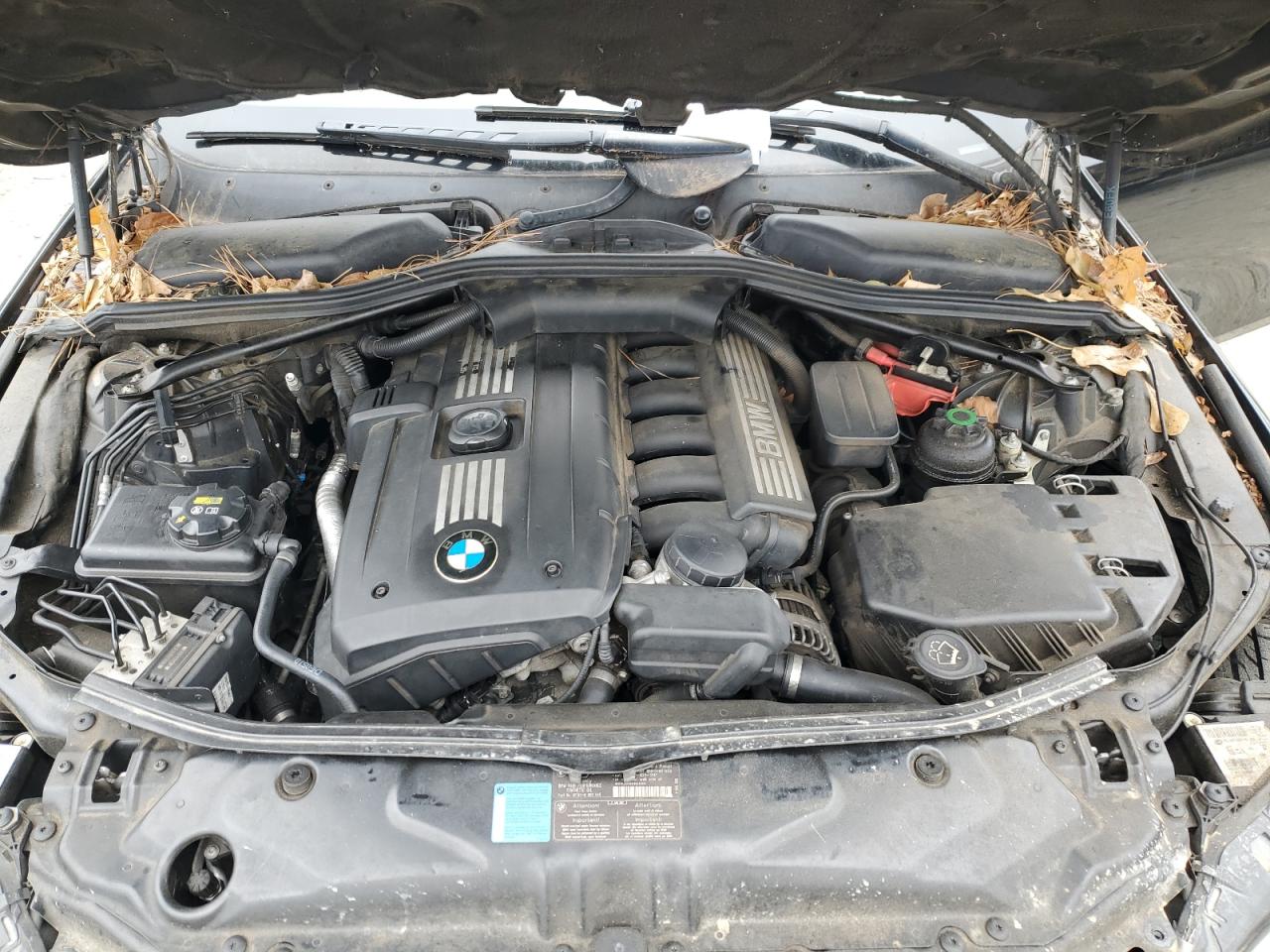 2008 BMW 5er VIN WBANV13518CZ58981 Copart auction photo, front end / rear end damage thumbnail 11