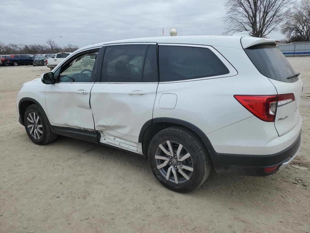 2022 Honda Pilot VIN 5FNYF5H53NB011856 Copart auction photo, side damage thumbnail 2