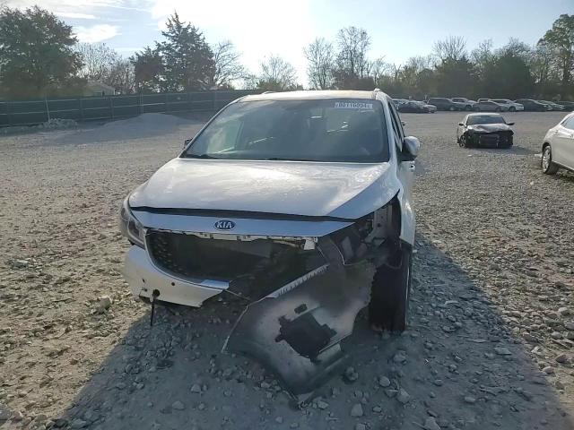 2017 KIA Sedona VIN KNDMB5C15H6312630 Copart auction photo, front end damage thumbnail 11