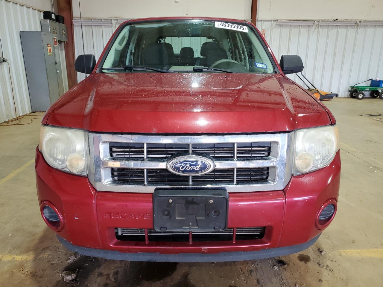 2011 Ford Escape VIN 1FMCU0C73BKA43843 Copart auction photo, side / rear end damage thumbnail 5