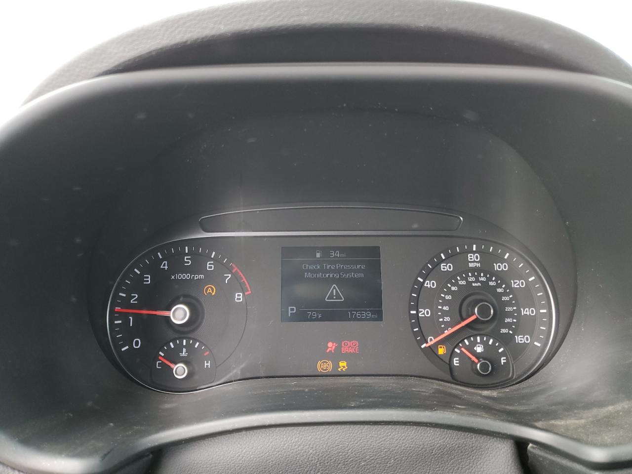 2020 KIA Soul VIN KNDJ23AU2L7714581 Copart auction photo, front end / vandalism damage thumbnail 9