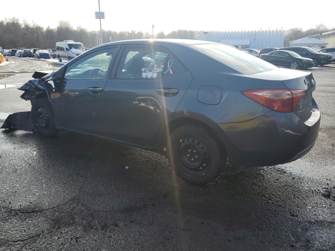 2017 Toyota Corolla VIN 2T1BURHE4HC927232 Copart auction photo, front end / minor dent/scratches damage thumbnail 2