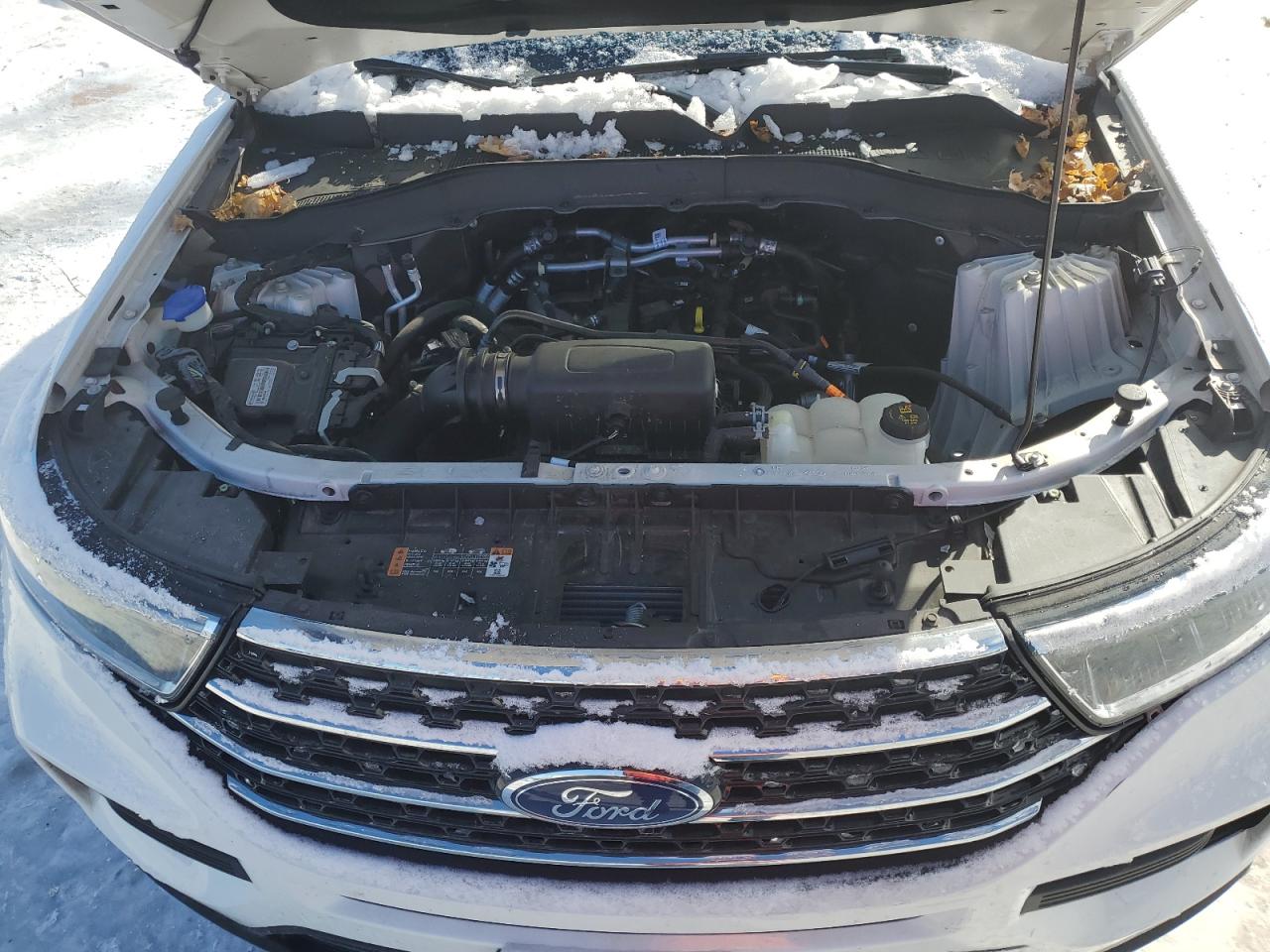 2022 Ford Explorer VIN 1FMSK8DH8NGB55195 Copart auction photo, rear end / minor dent/scratches damage thumbnail 12