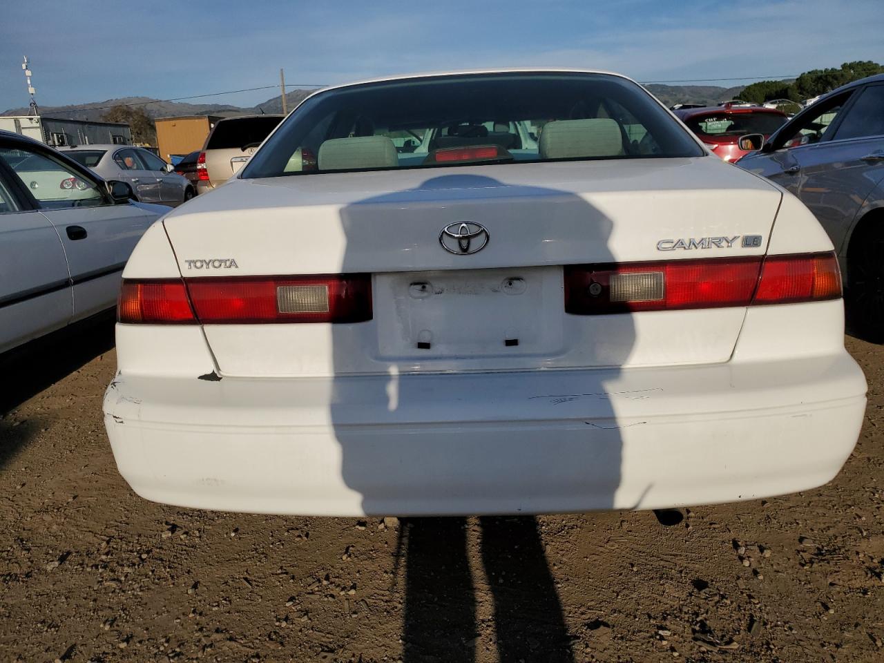 1999 Toyota Camry VIN JT2BG22K6X0367924 Copart auction photo, front end / rear end damage thumbnail 6