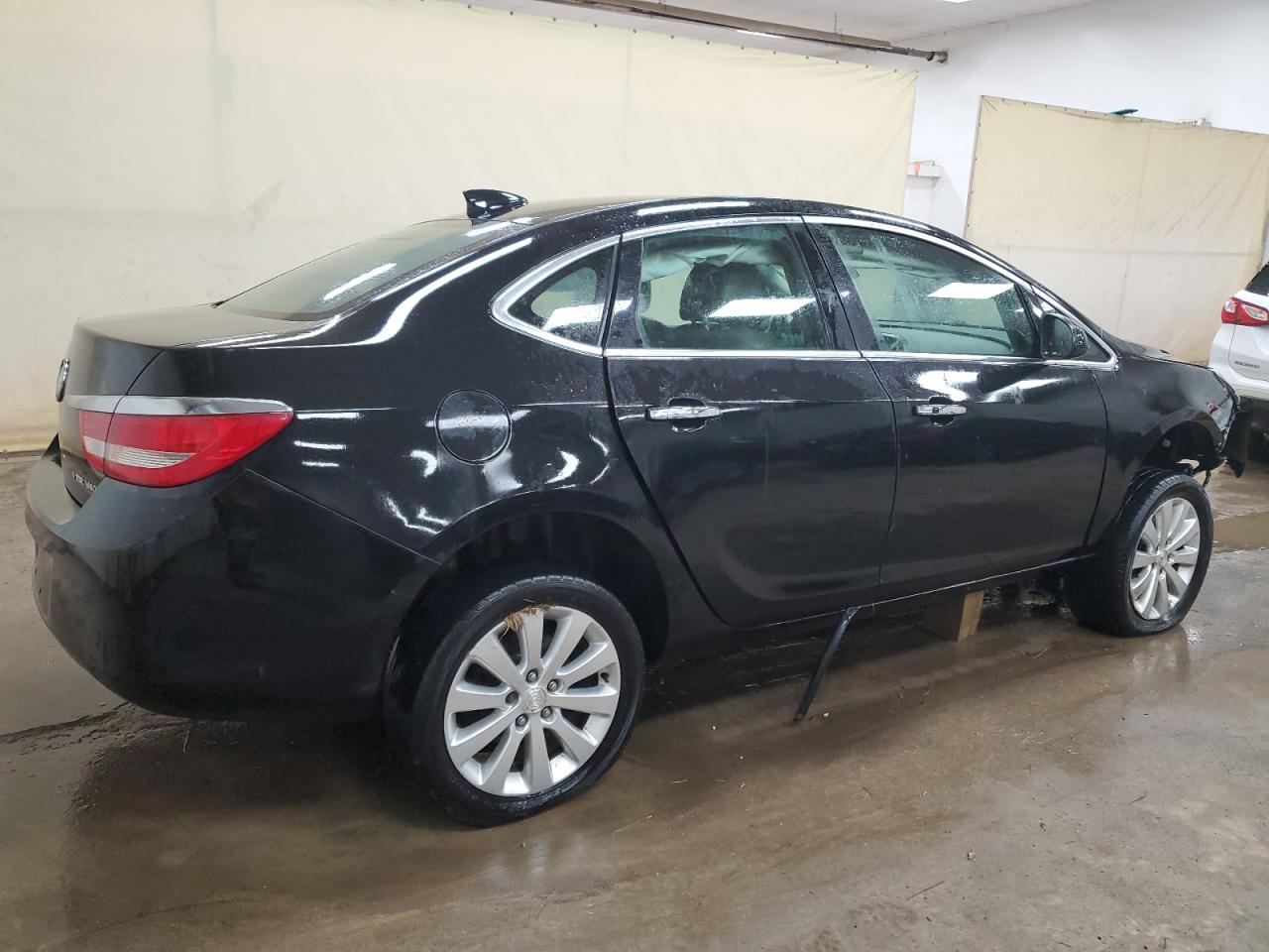 2016 Buick Verano VIN 1G4P15SK1G4136630 Copart auction photo, front end / side damage thumbnail 3
