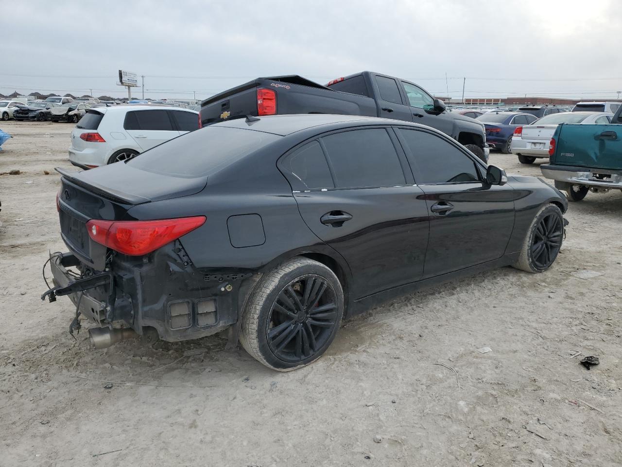 2014 Infiniti Q50 VIN JN1BV7AP4EM673388 Copart auction photo, front end / rear end damage thumbnail 3