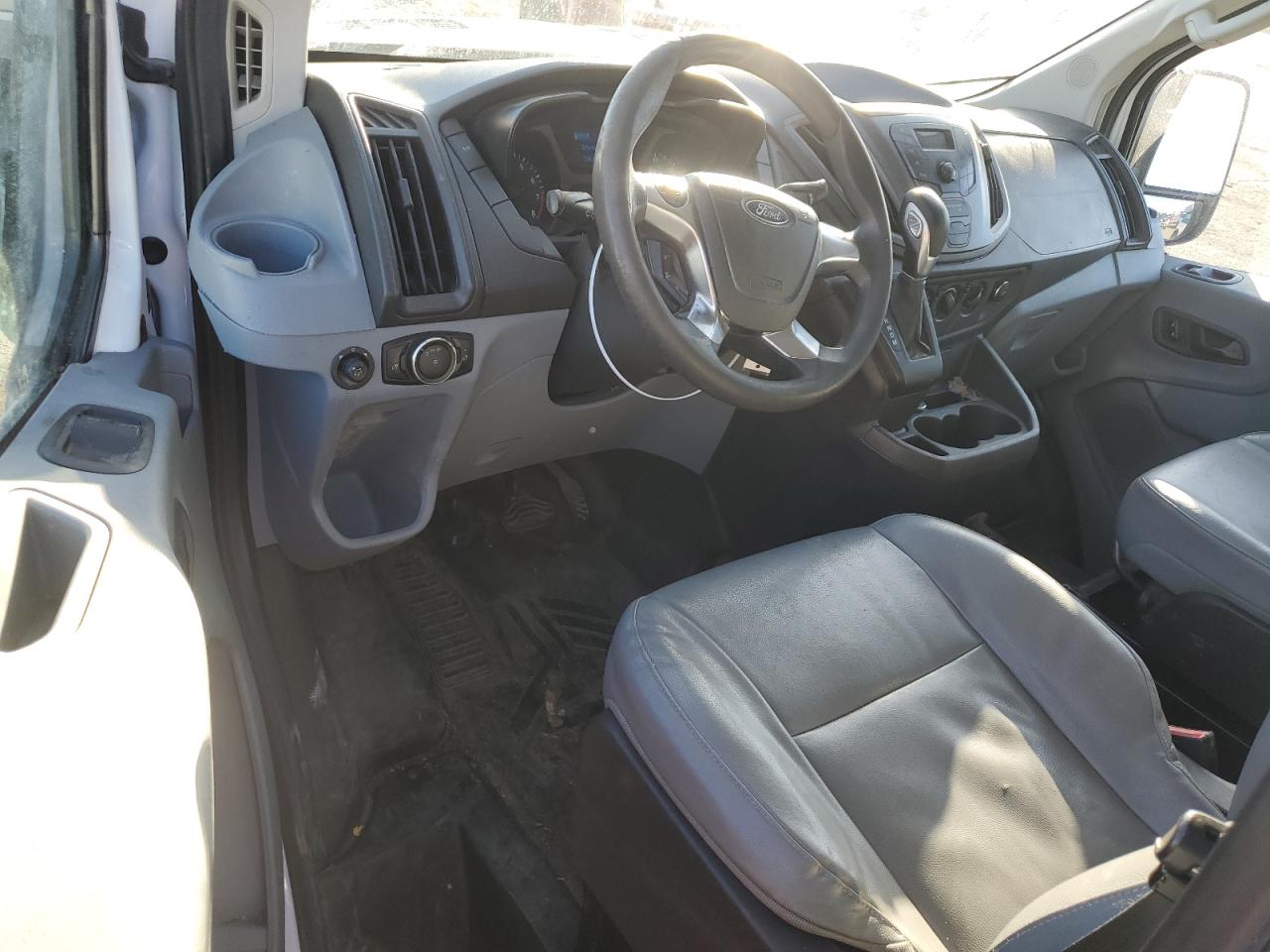 2015 Ford Transit VIN 1FTNR1ZMXFKA99480 Copart auction photo, front end / mechanical damage thumbnail 8