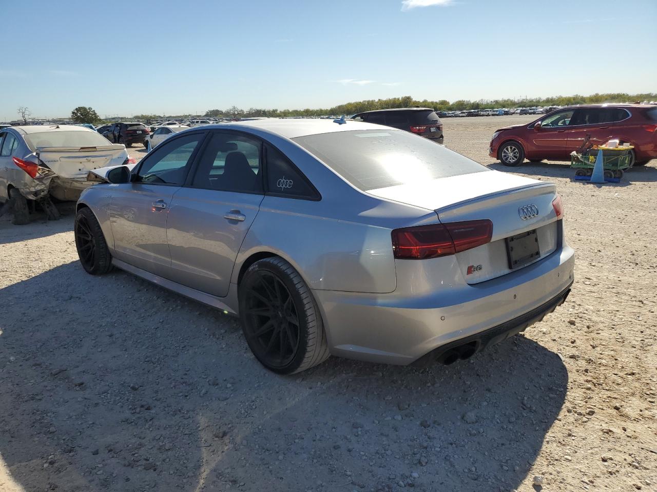 2018 Audi S6 VIN WAUFFAFC2JN027234 Copart auction photo, front end damage thumbnail 2
