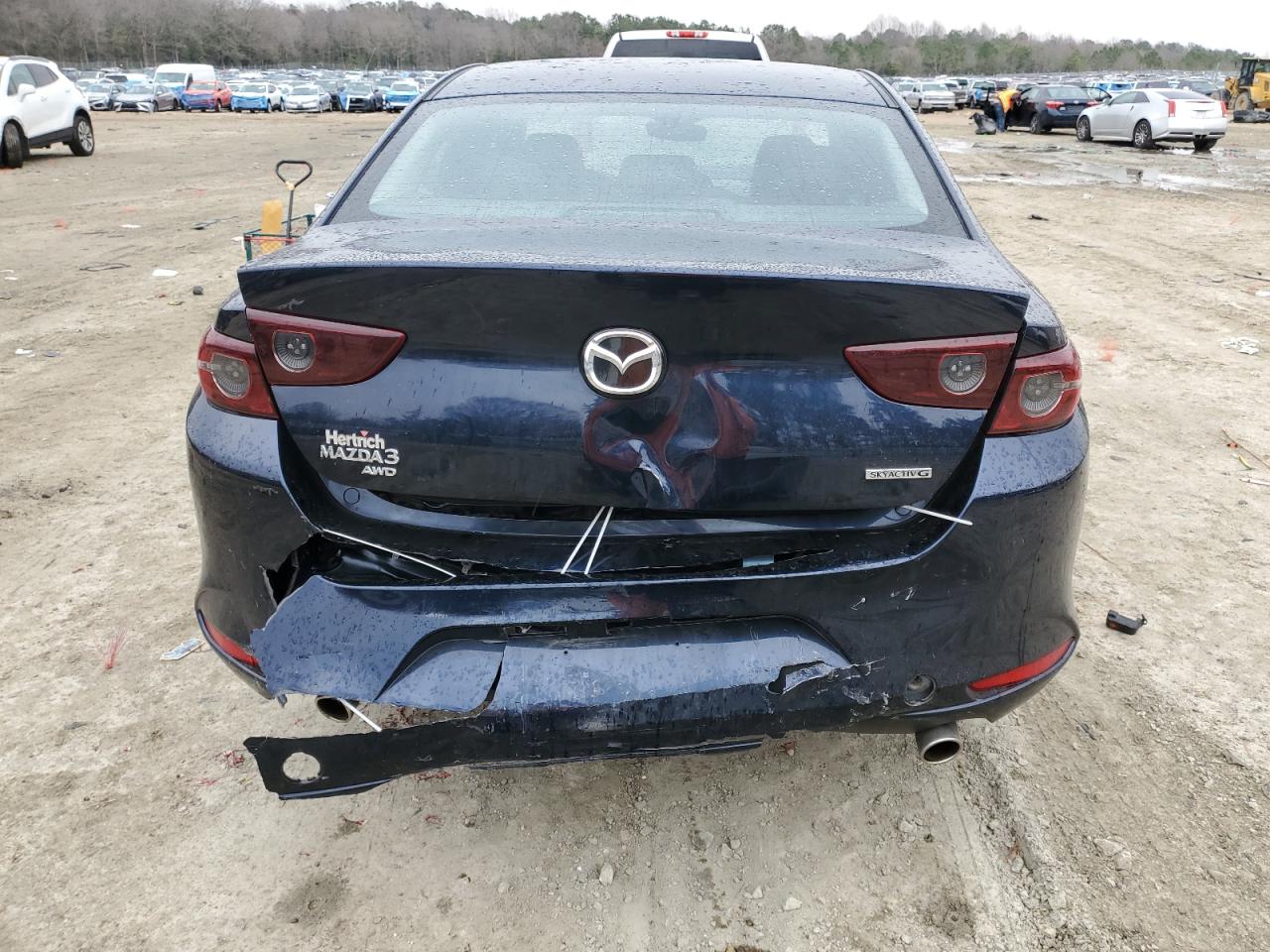 2020 Mazda 3 VIN JM1BPBCM5L1168150 Copart auction photo, rear end / minor dent/scratches damage thumbnail 6