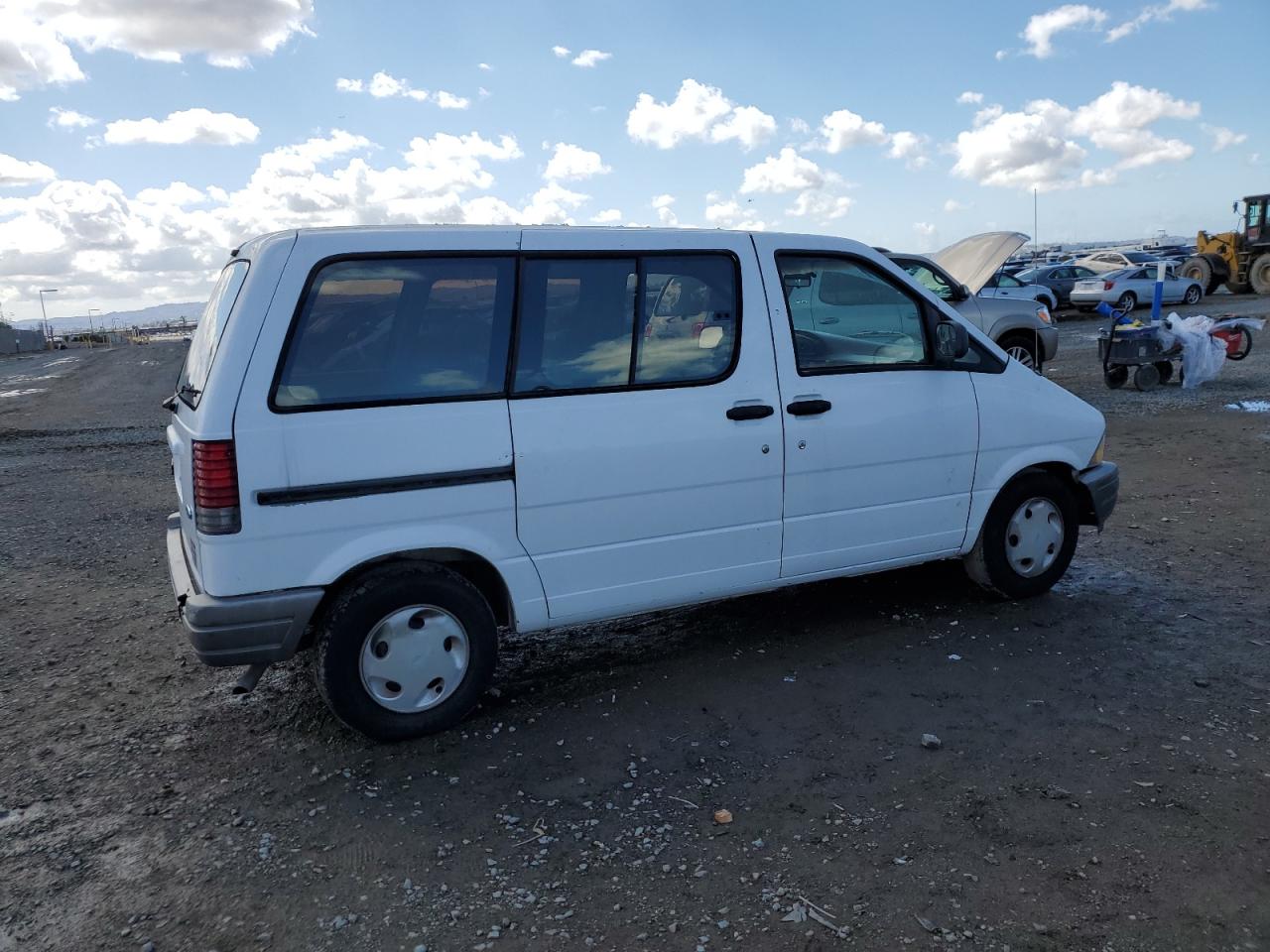 1997 Ford Aerostar VIN 1FMDA11U5VZC07035 Copart auction photo, front end / rear end damage thumbnail 3