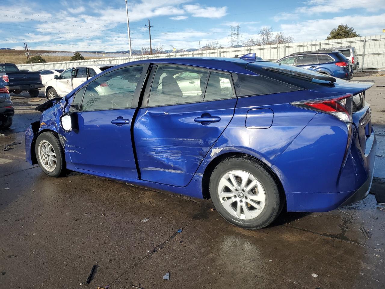 2017 Toyota Prius VIN JTDKBRFU3H3555293 Copart auction photo, side / front end damage thumbnail 2