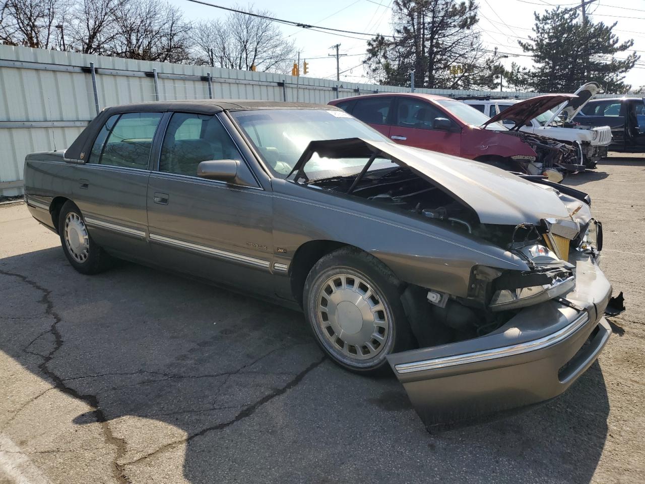 1998 Cadillac De Ville VIN 1G6KD54Y4WU789008 Copart auction photo, front end / side damage thumbnail 4