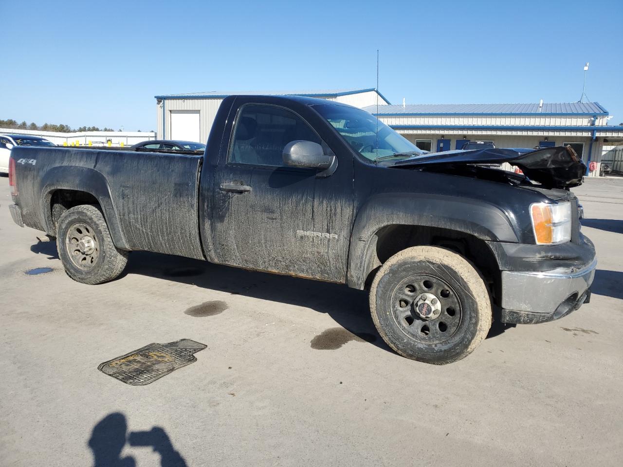 2011 GMC Sierra VIN 1GTN2TEX5BZ342761 Copart auction photo, front end / minor dent/scratches damage thumbnail 4