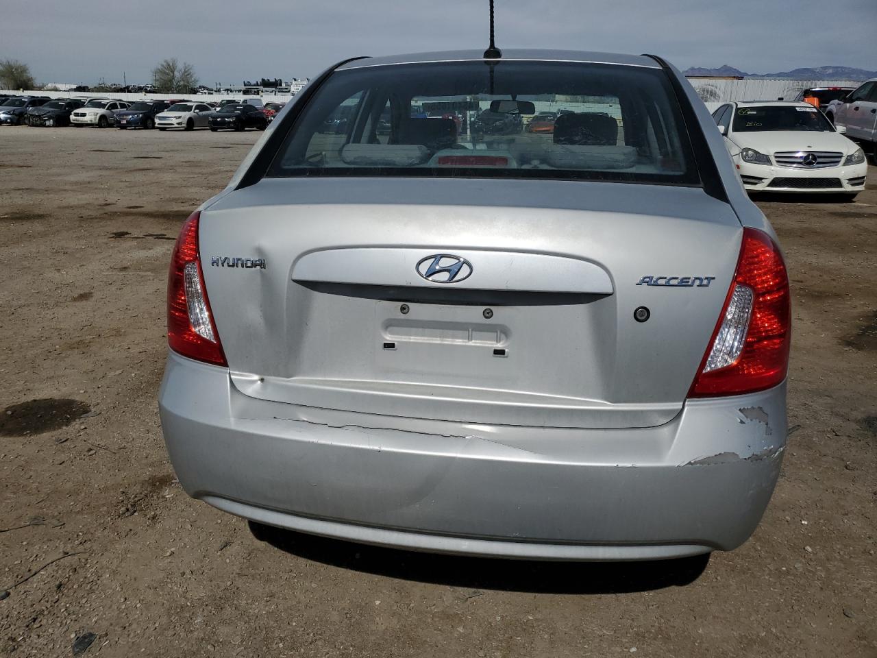 2009 Hyundai Accent VIN KMHCN46CX9U310830 Copart auction photo, side / front end damage thumbnail 6
