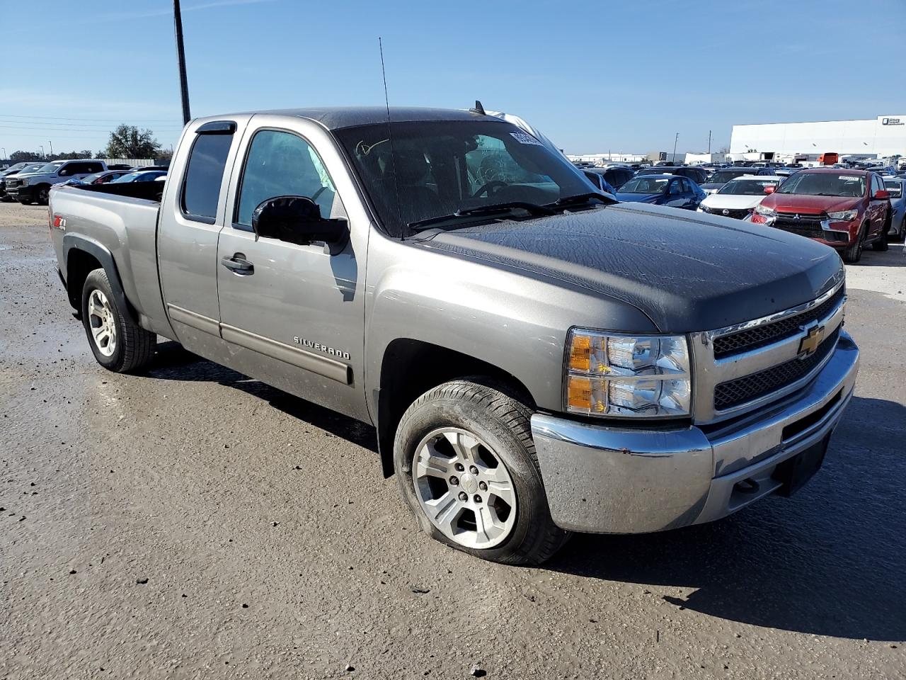 2013 Chevrolet Silverado VIN 1GCRKSE77DZ185331 Copart auction photo, side / undercarriage damage thumbnail 4