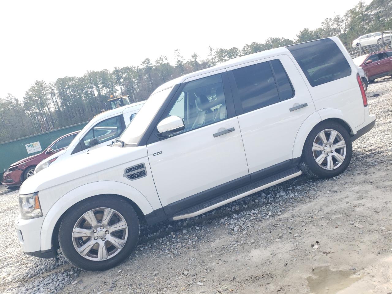 2015 Land Rover LR4 VIN SALAG2V62FA773668