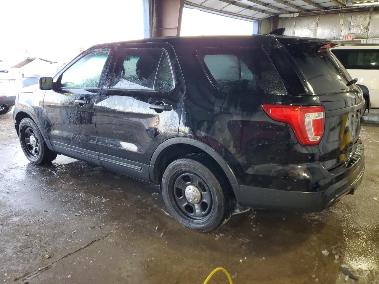 2017 Ford Explorer VIN 1FM5K8AR1HGB71897 Copart auction photo, vandalism damage thumbnail 2