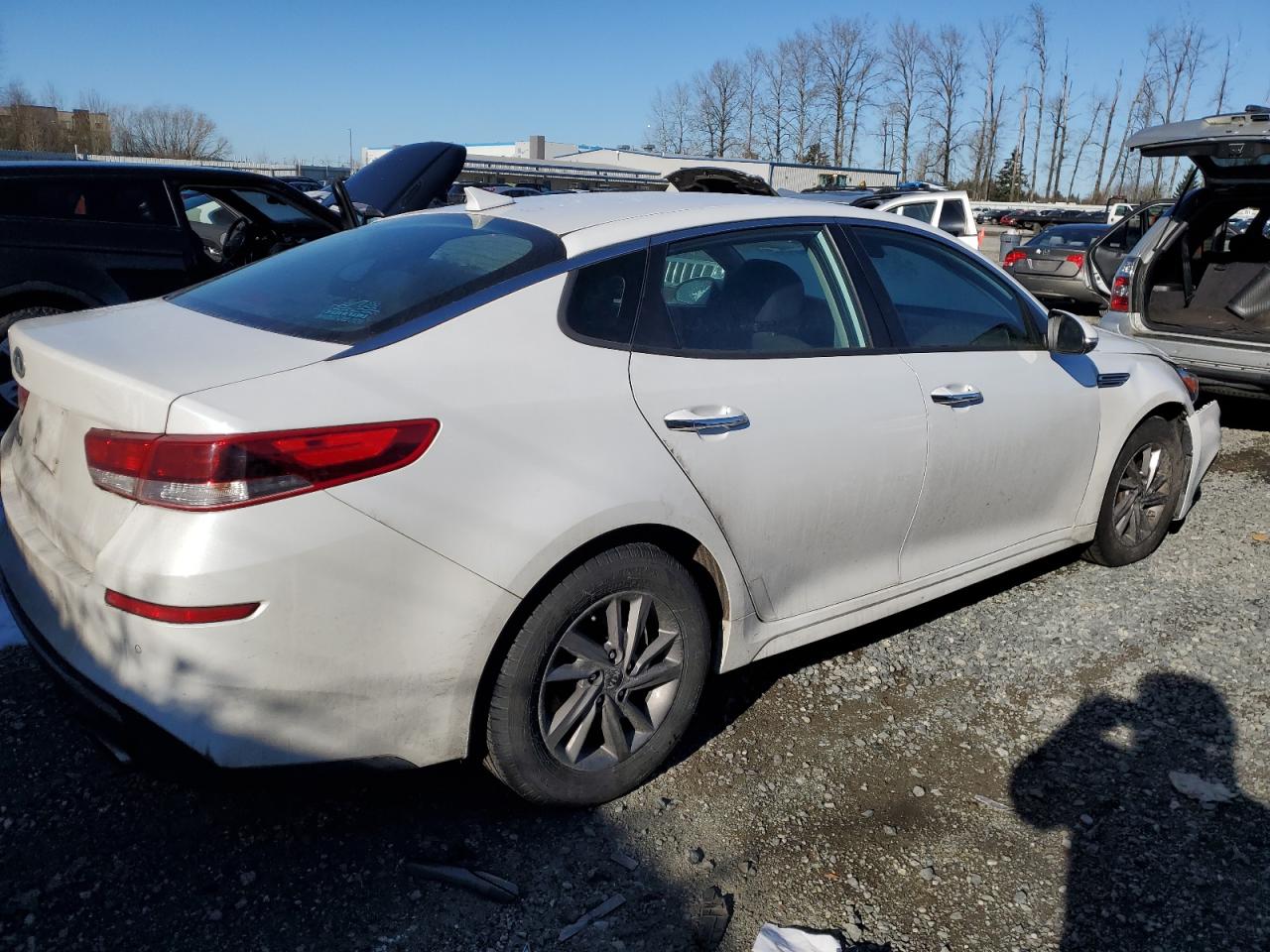 2020 KIA Optima VIN 5XXGT4L35LG437191 Copart auction photo, front end damage thumbnail 3