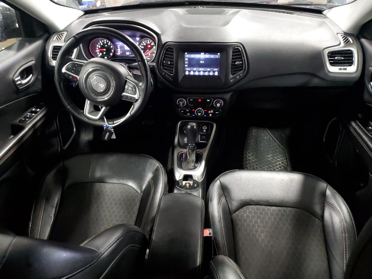 2018 Jeep Compass VIN 3C4NJDBB9JT185100 Copart auction photo, rear end damage thumbnail 8
