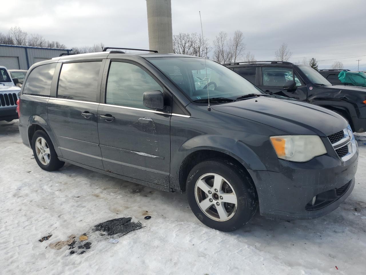 2011 Dodge Caravan VIN 2D4RN5DG6BR699644 Copart auction photo, side damage thumbnail 4