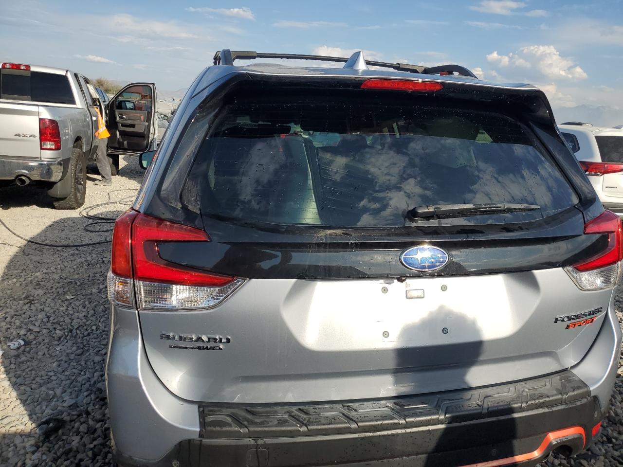 2020 Subaru Forester VIN JF2SKAMC7LH518532 Copart auction photo, front end damage thumbnail 6